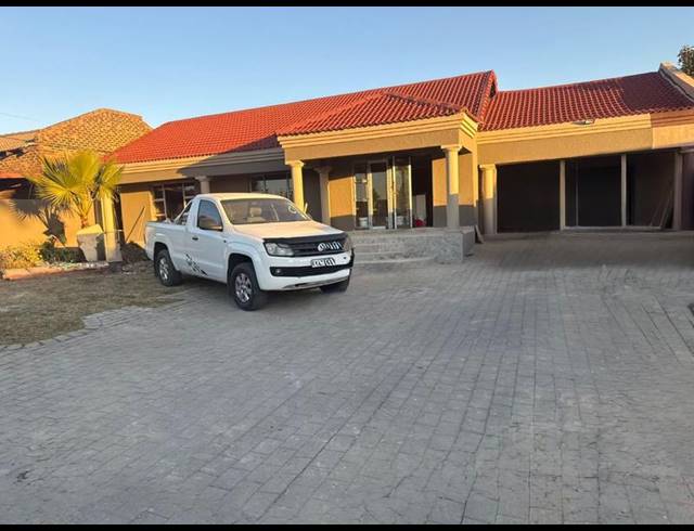 3 BEDROOM HOUSE FOR SALE IN BIRCH ACRES